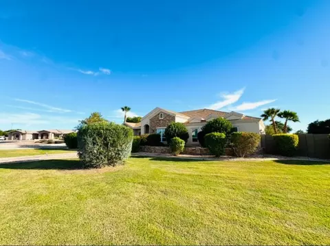 Exterior - 4825 E 47 St, Yuma, AZ 85365 photo 3 of 7
