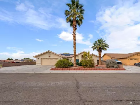 Exterior - 10690 E 38 St, Yuma, AZ 85365 photo 11 of 12