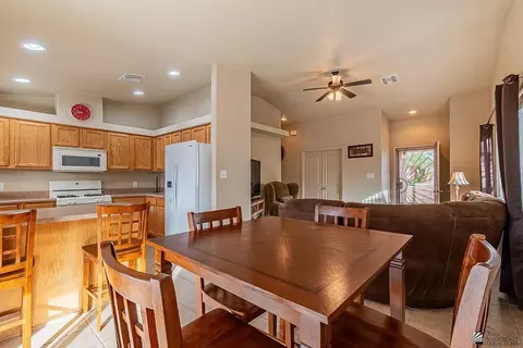 Dining - 13803 E 45 Ln, Yuma, AZ 85367 photo 1 of 2