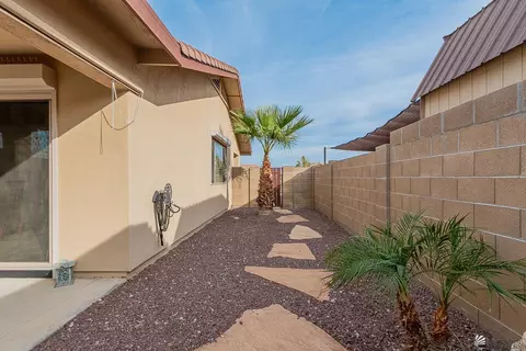 Exterior - 13803 E 45 Ln, Yuma, AZ 85367 photo 6 of 11