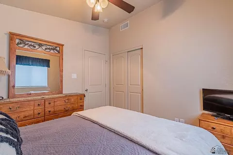 Bedroom - 13803 E 45 Ln, Yuma, AZ 85367 photo 5 of 7