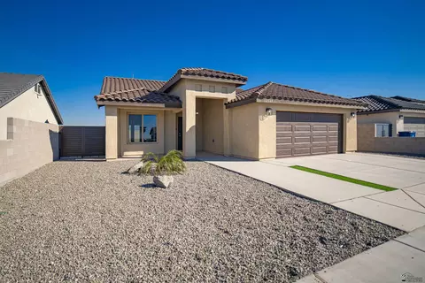 12567 S Prescott Rd, Yuma, AZ 85367