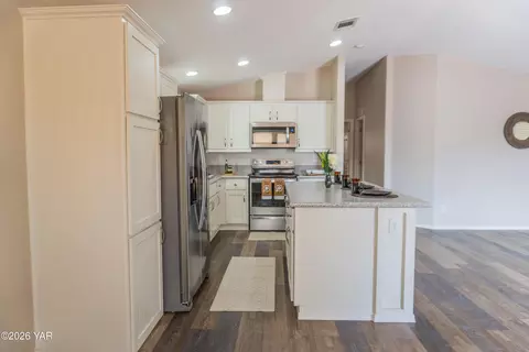 5528 E 34 Pl, Yuma, AZ 85365 photo 2