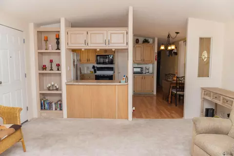 13813 E 47 Dr, Yuma, AZ 85367 photo 6