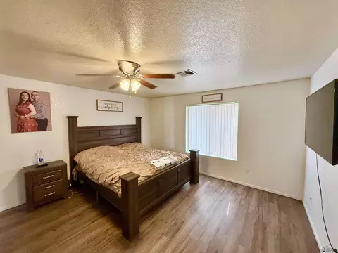 Bedroom - 11423 E 27 St, Yuma, AZ 85367 photo 2 of 6