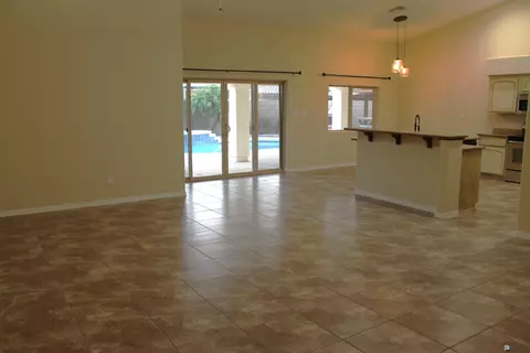 Living - 5953 E 39 Pl, Yuma, AZ 85365 photo 2 of 3