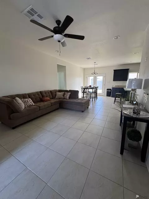 10577 E 45 Pl, Yuma, AZ 85367 photo 3
