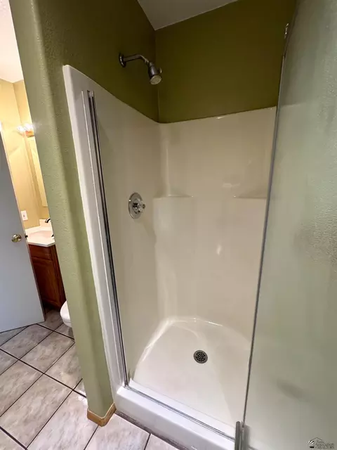 Bath - 13252 E 54 Dr, Yuma, AZ 85367 photo 3 of 3