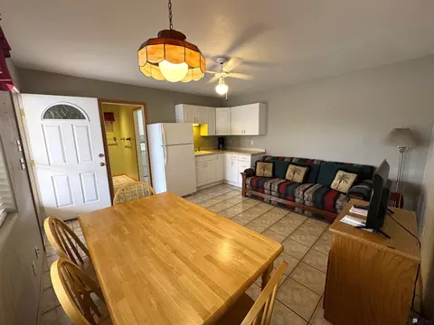 Dining - 13252 E 54 Dr, Yuma, AZ 85367 photo 3 of 4