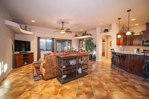 12807 E 49 Dr, Yuma, AZ 85367 photo 6