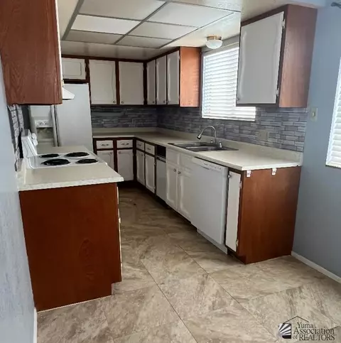 Kitchen - 1426 E Pebble Beach Dr, Yuma, AZ 85365 photo 1 of 2