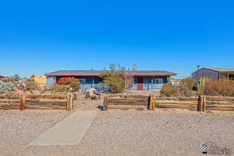 35730 E Antelope Dr, Wellton, AZ 85356