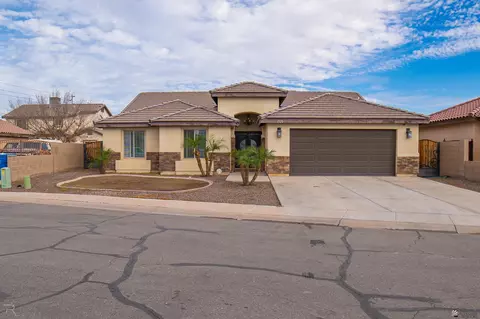 1520 N Jennifer Ave, Somerton, AZ 85350