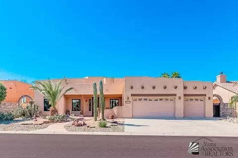 13756 S Onammi Ave, Yuma, AZ 85367