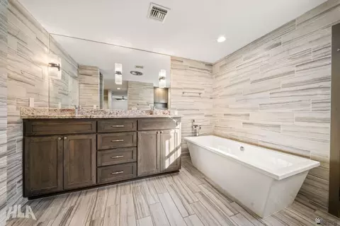 Bath - 365 E Mesquite, Yuma, AZ 85364 photo 2 of 4