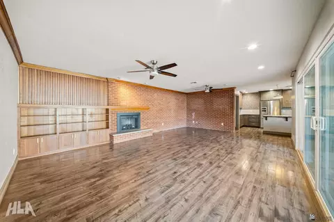 Living - 365 E Mesquite, Yuma, AZ 85364 photo 2 of 5