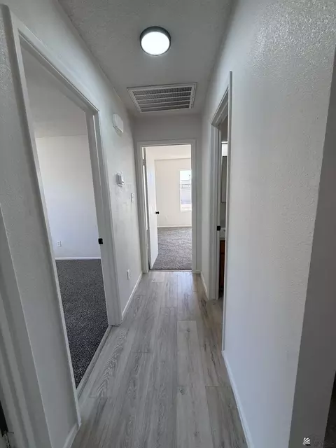 Entry Way - 8913 E 38 Pl, Yuma, AZ 85365 photo 3 of 3
