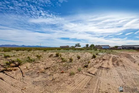 000 Sierra Sands, Yuma, AZ 85365