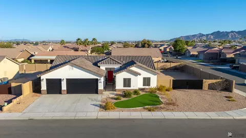 12180 E 35 Pl, Yuma, AZ 85367 photo 2