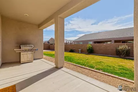 Exterior - 8407 E 34 Pl, Yuma, AZ 85365 photo 2 of 8