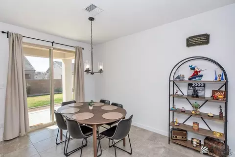 Dining - 8407 E 34 Pl, Yuma, AZ 85365 photo 1 of 1