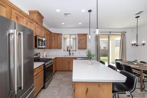 Kitchen - 8407 E 34 Pl, Yuma, AZ 85365 photo 1 of 4
