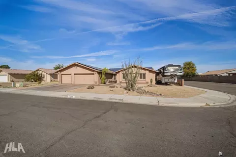 Exterior - 11486 E 27 Pl, Yuma, AZ 85367 photo 2 of 11