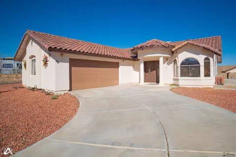 Exterior - 13410 E 55 Ln, Yuma, AZ 85367 photo 2 of 6