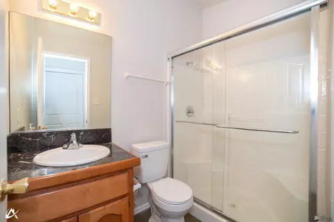 Bath - 13410 E 55 Ln, Yuma, AZ 85367 photo 1 of 3