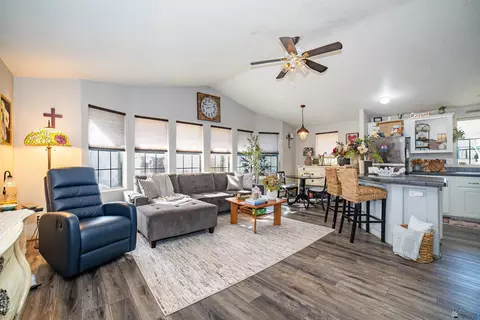 12576 E 44 Dr, Yuma, AZ 85367 photo 4