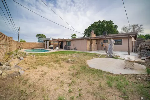 Exterior - 1356 E 23 St, Yuma, AZ 85364 photo 6 of 10