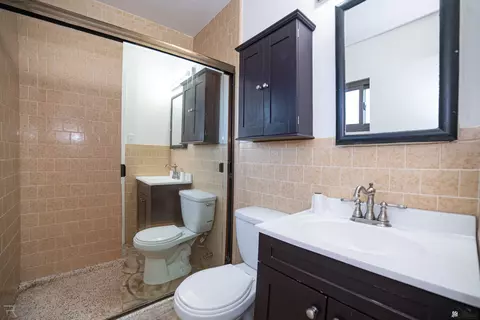 Bath - 1356 E 23 St, Yuma, AZ 85364 photo 1 of 4