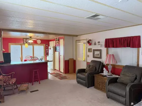 13564 E 47 Dr, Yuma, AZ 85367 photo 2