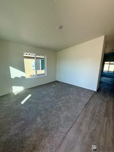 7886 E 46 Pl, Yuma, AZ 85365 photo 2