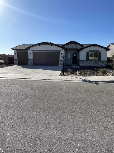 3696 S Elliott Way, Yuma, AZ 85365