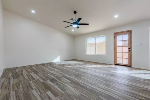 Living - 11453 E 26 Ln, Yuma, AZ 85367 photo 5 of 8