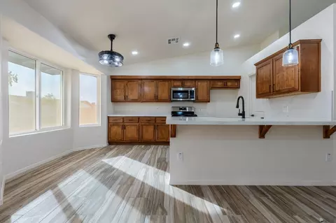 Kitchen - 11453 E 26 Ln, Yuma, AZ 85367 photo 1 of 3