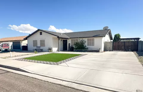 Exterior - 8767 E 37 Ln, Yuma, AZ 85365 photo 2 of 8