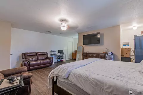 Bedroom - 8767 E 37 Ln, Yuma, AZ 85365 photo 7 of 7