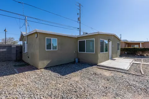 2105 S Walnut Ave, Yuma, AZ 85364