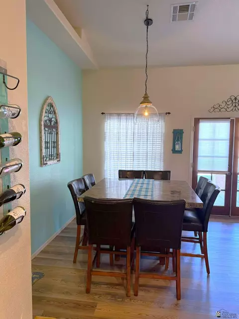 Dining - 14420 E 28 Ln, Yuma, AZ 85367 photo 1 of 1