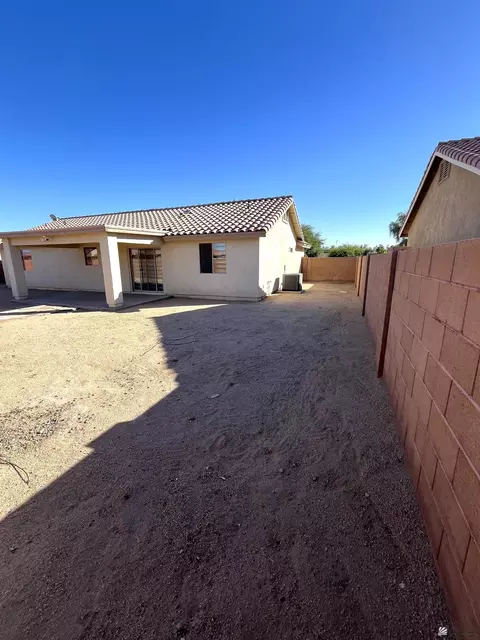 Exterior - 7694 E 26 Pl, Yuma, AZ 85365 photo 6 of 12