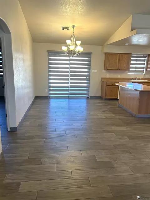 Dining - 7694 E 26 Pl, Yuma, AZ 85365 photo 1 of 1