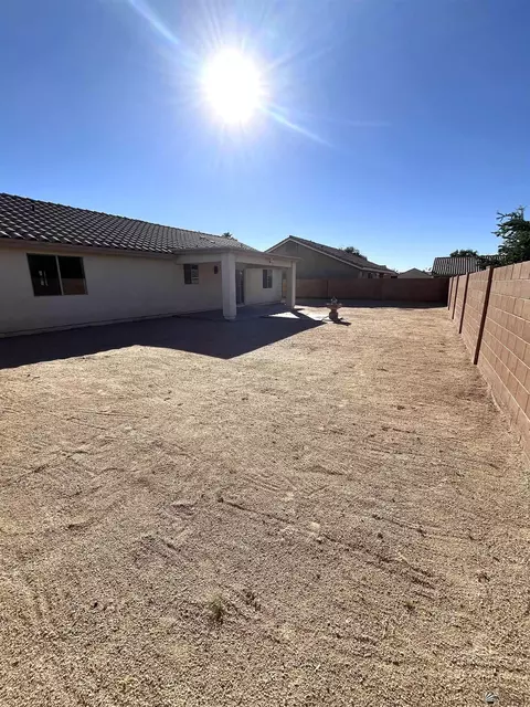 Exterior - 7694 E 26 Pl, Yuma, AZ 85365 photo 5 of 12