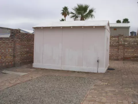 Exterior - 13351 E 50 Dr, Yuma, AZ 85367 photo 2 of 10