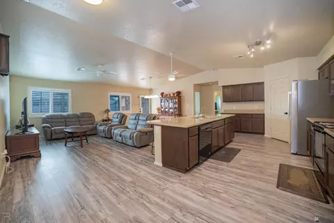 Other - 7761 E 41 Rd, Yuma, AZ 85365 photo 1 of 7
