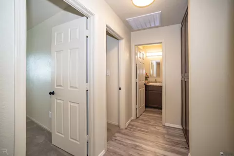 Entry Way - 7761 E 41 Rd, Yuma, AZ 85365 photo 2 of 2