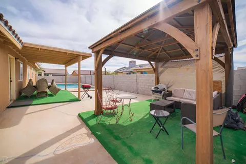 Exterior - 7761 E 41 Rd, Yuma, AZ 85365 photo 5 of 12