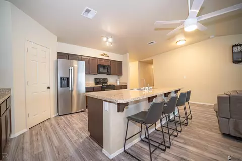 Kitchen - 7761 E 41 Rd, Yuma, AZ 85365 photo 1 of 1