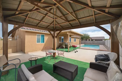 Exterior - 7761 E 41 Rd, Yuma, AZ 85365 photo 6 of 12